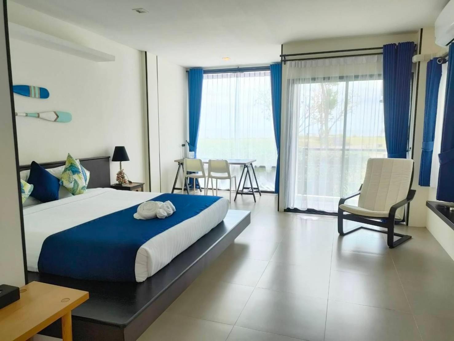 The Beach Resort & Residence - Sha Plus Pathiu Exteriör bild